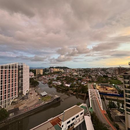 Riverside Opulent Nights At Sky Hotel Kota Kinabalu Luaran gambar