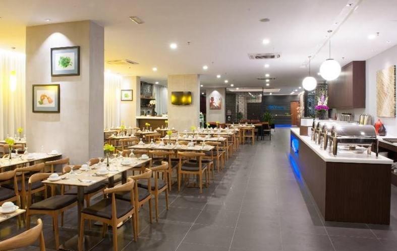 Riverside Opulent Nights At Sky Hotel Kota Kinabalu Luaran gambar